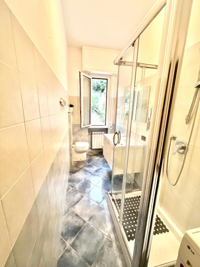 A 5 Minuti Dal Mare - Dolphin Beach House Spotorno Luaran gambar