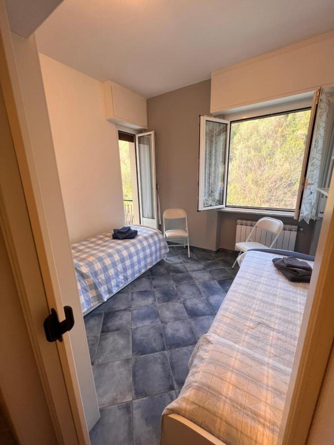 A 5 Minuti Dal Mare - Dolphin Beach House Spotorno Luaran gambar